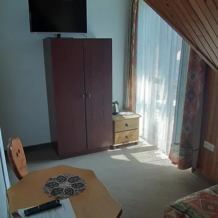 Dom Wypoczynkowy Jedrus Bialka Tatrzanska Room photo